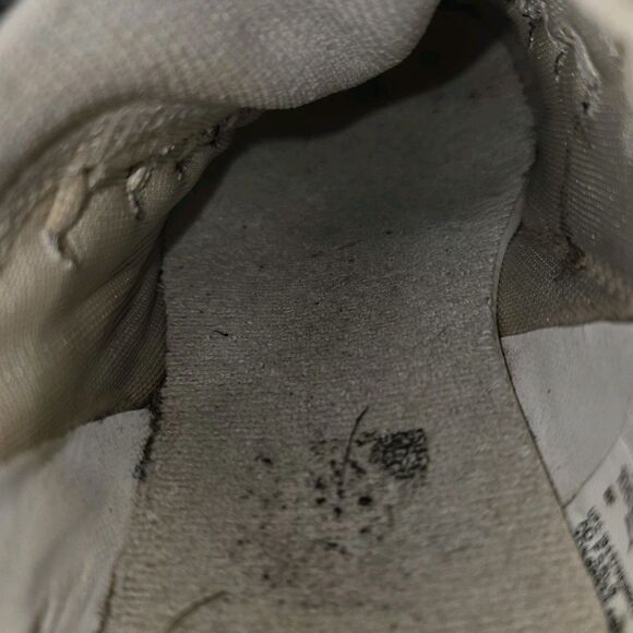 PUMA ULTRA 3.2 Little Kid Size 1C White-Red Blast-White Soccer Cleats 106360-06 - Picture 7 of 8